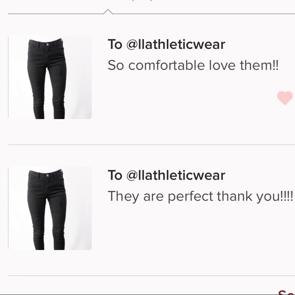 ⤵️ 2 left!! Black Distressed Cropped Jeans - Picture 7 of 8